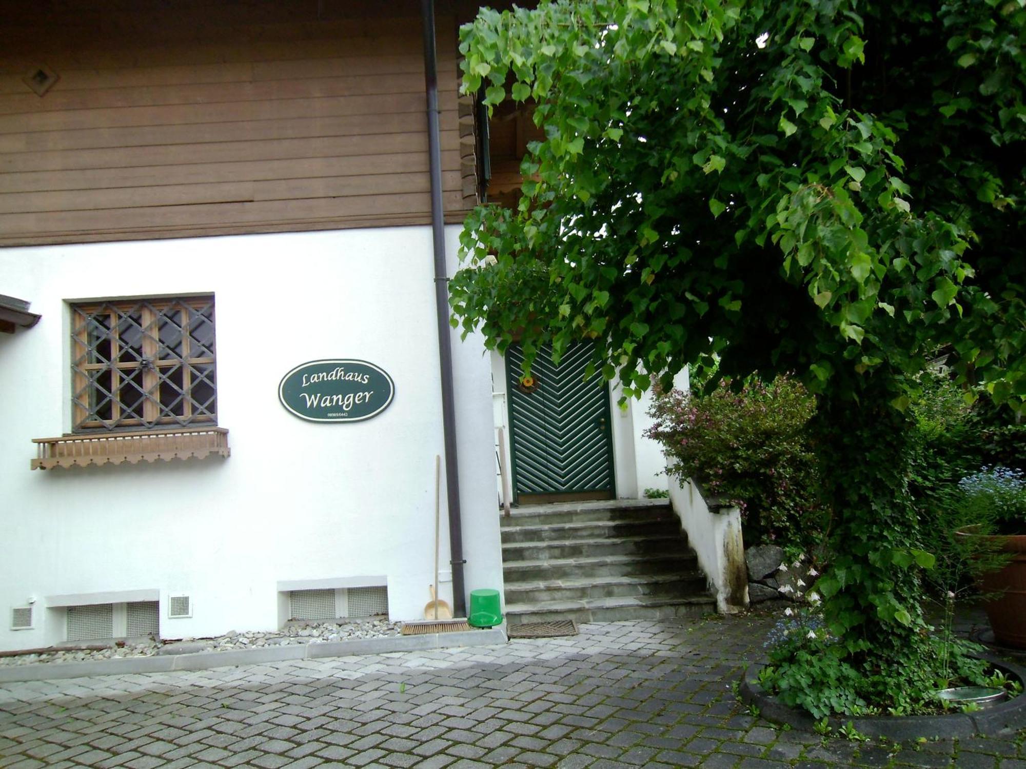 Landhaus Wanger Neukirchen am Grossvenediger Luaran gambar